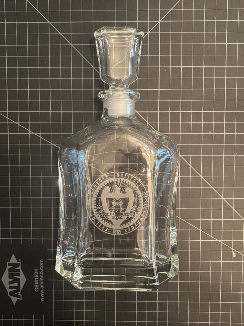 Crystal Bar Decanter Georgia Tech, Like New